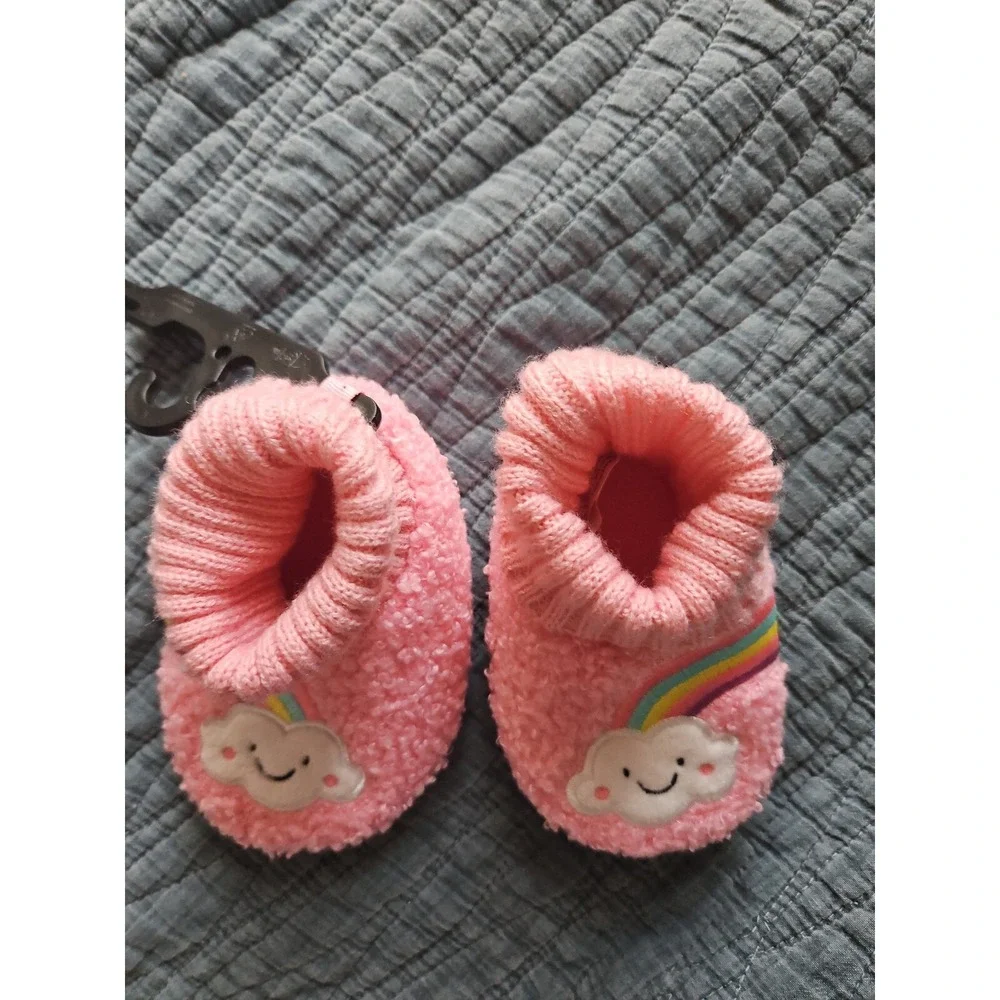 Wonder Nation Rainbow Cloud Slippers Booties Fuzzy Pink Girls Baby Size 3
